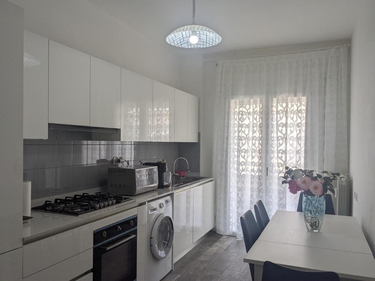 Appartamento Con Tre Stanze Da Letto Venesia Bagian luar foto